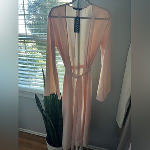Boohoo Wide Sleeve Woven Kimono size Medium